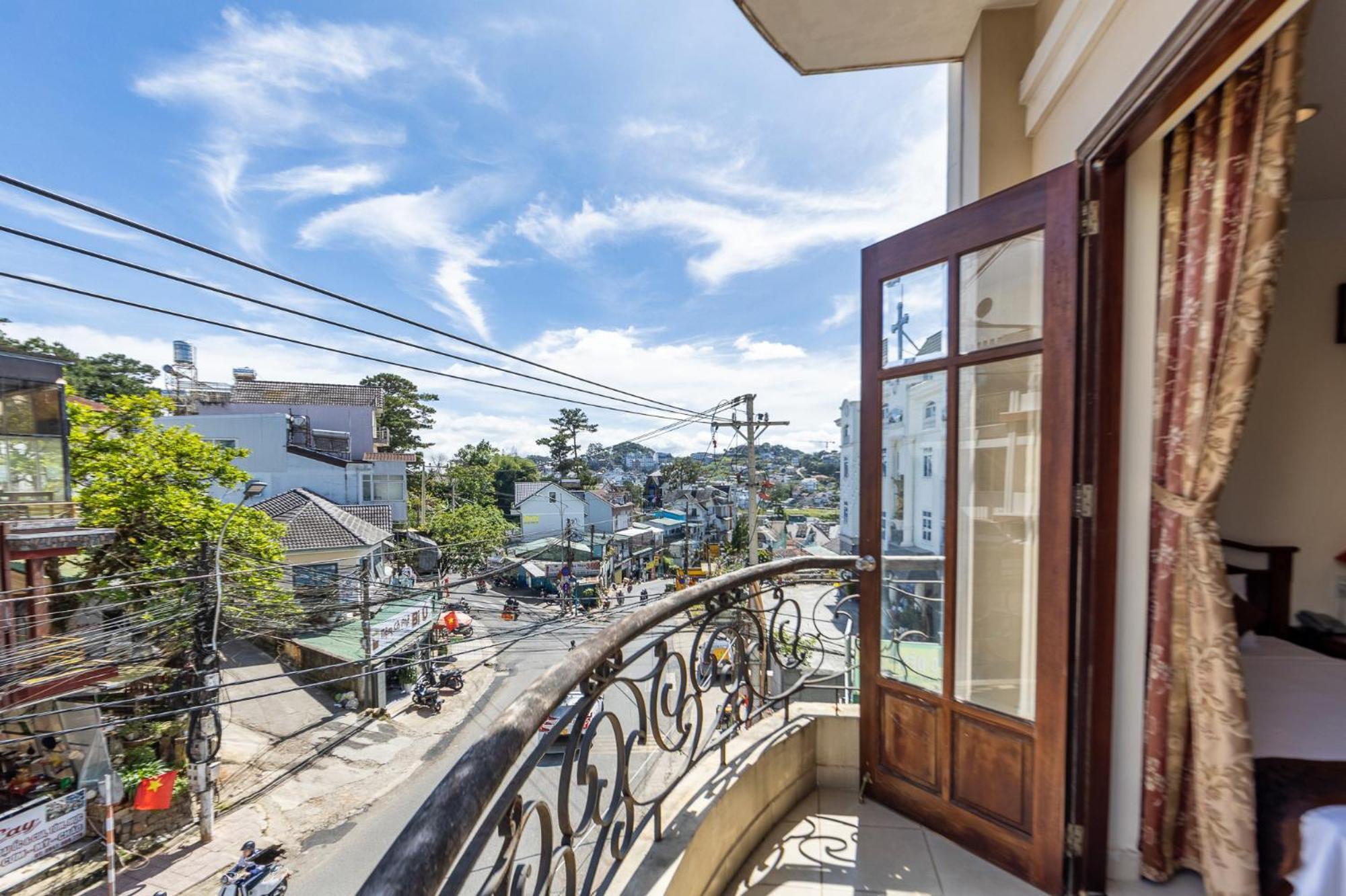 Hung Phong Hotel - Near Dalat Night Market Da Lat Exterior foto