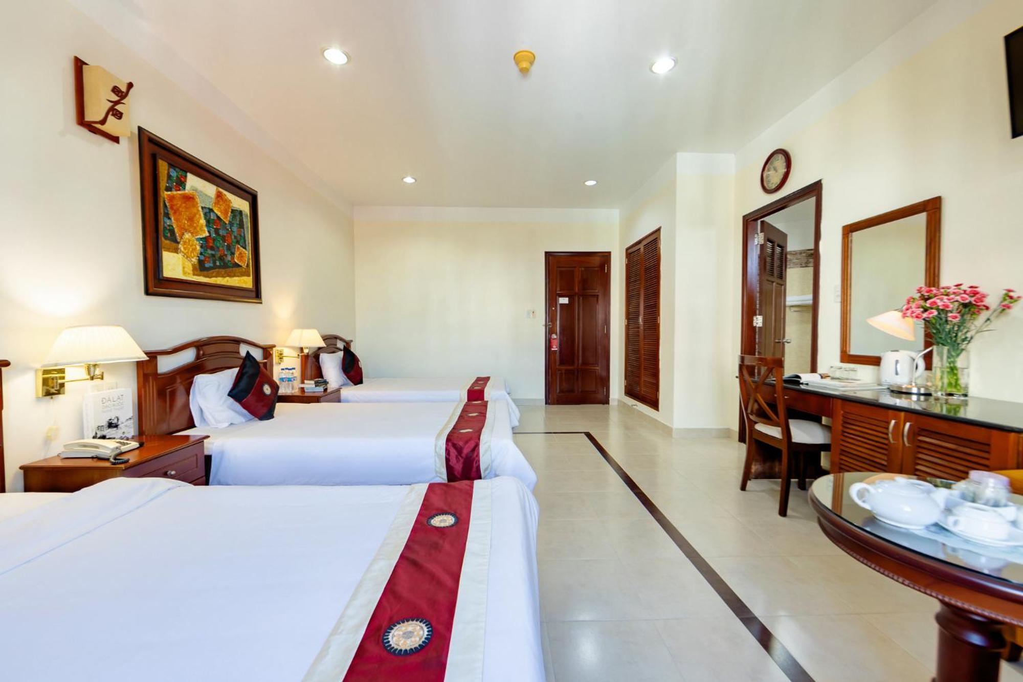 Hung Phong Hotel - Near Dalat Night Market Da Lat Exterior foto